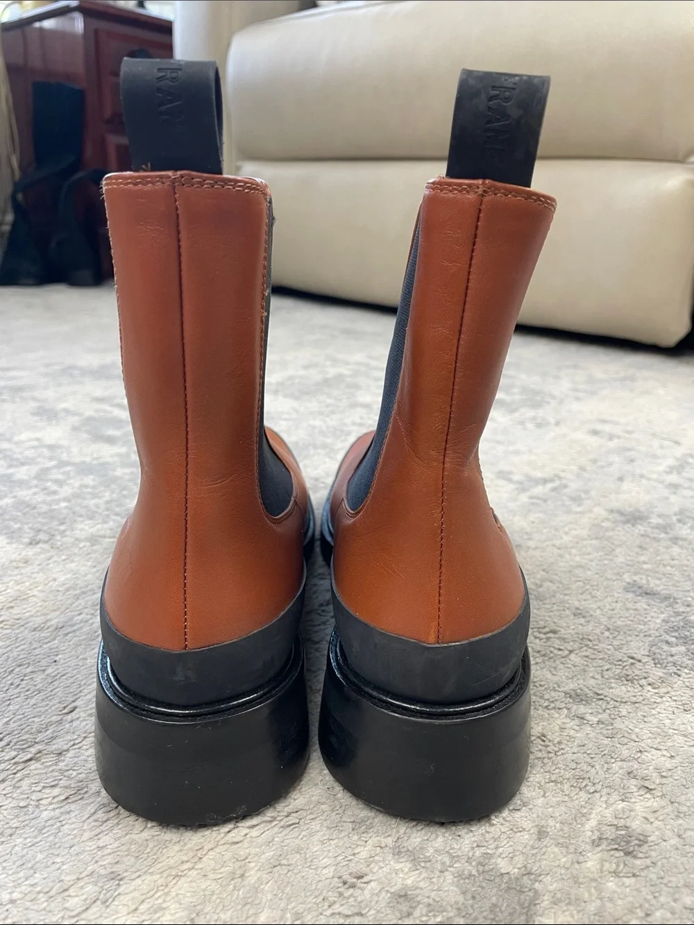 Frame Le Holland Chelsea Boots Ankle Tobacco Brown Sz 38